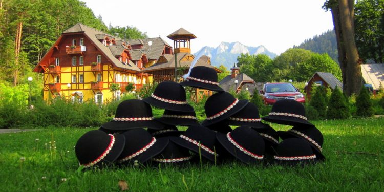 ZDROJ-FOTO-Kúpele-Červený-Kláštor-Smerdžonka-2-970x493